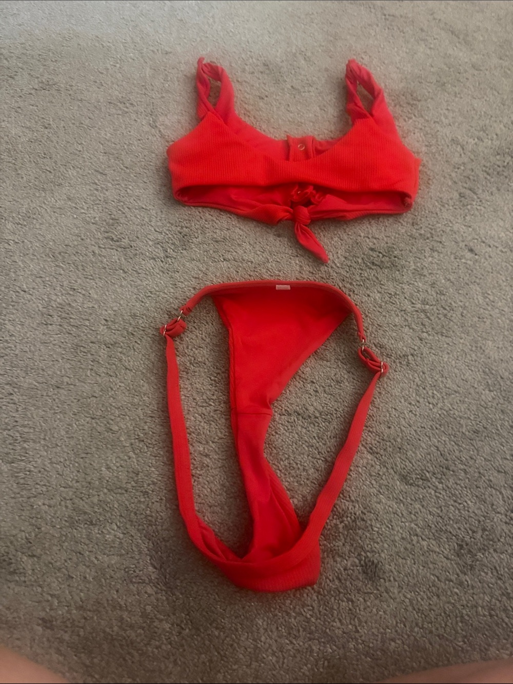 Red Ribbed Tie-Front Bikini Set - Picture 3 of 3